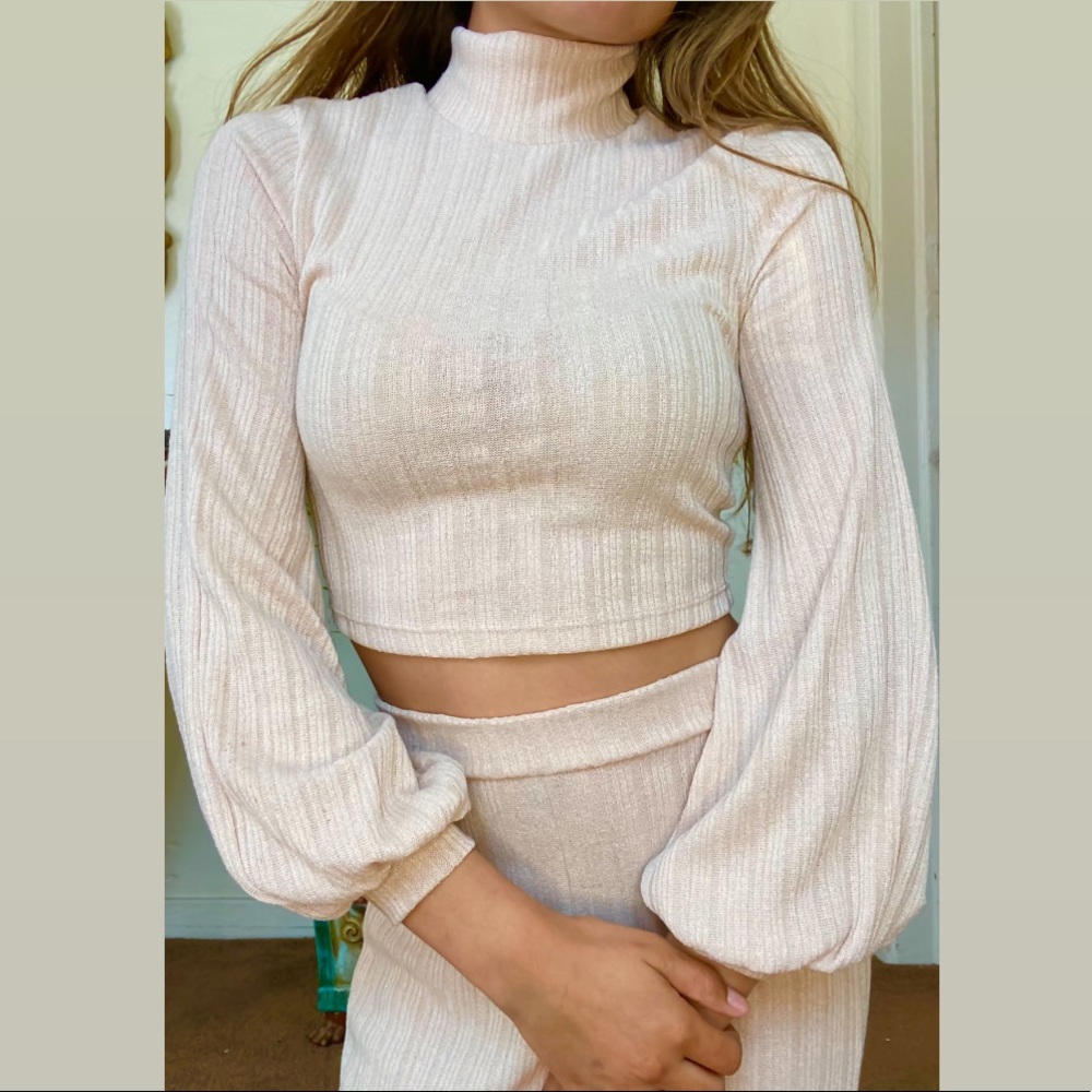 Matching wide leg pant set🤎